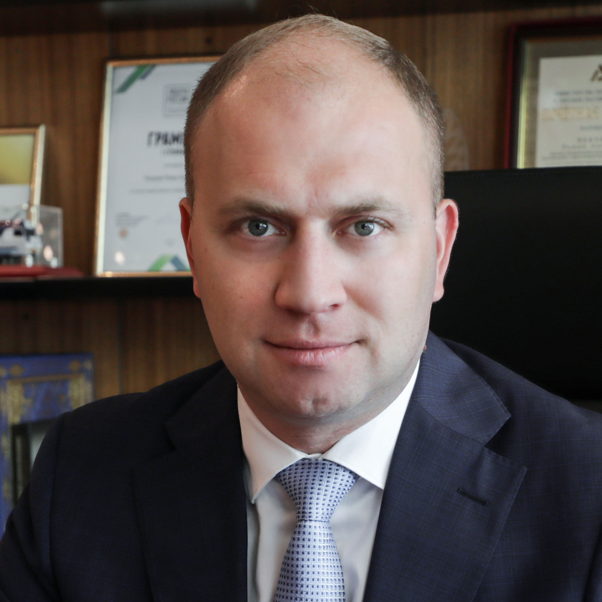 Роман Чекушов