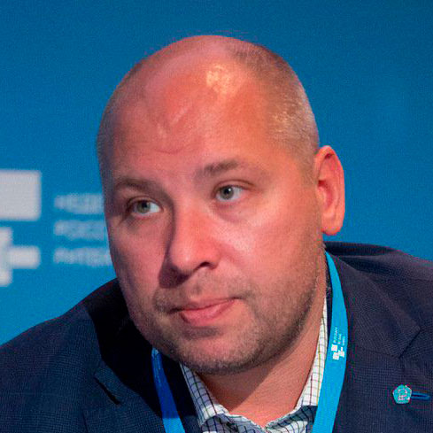 Денис Васильев